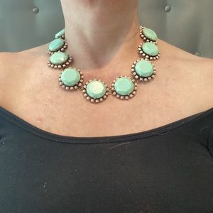 GREEN STONE AND BEAD CHOCKER 16" NECKLACE